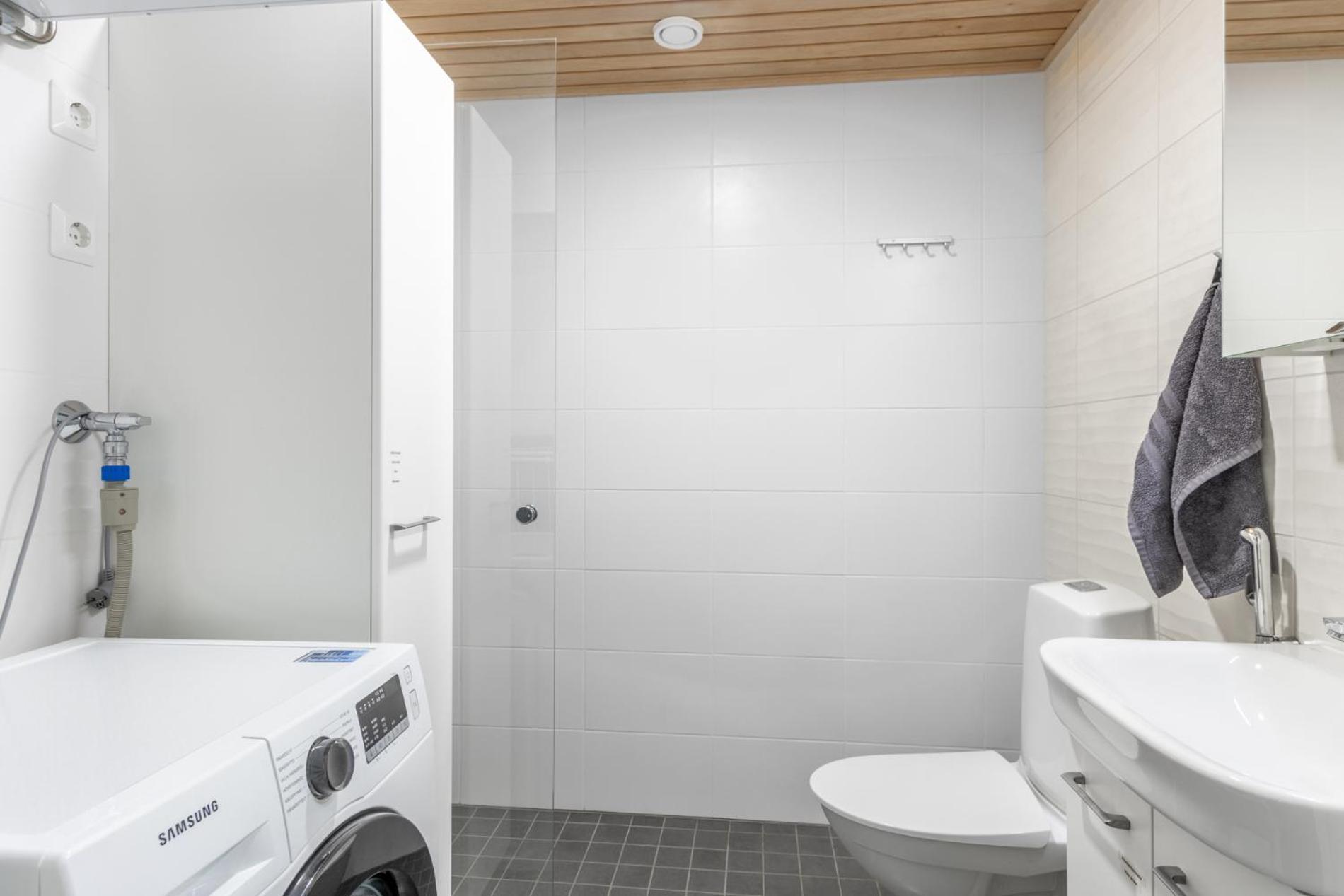 New Studio Apartment With Free Parking Куопіо Екстер'єр фото